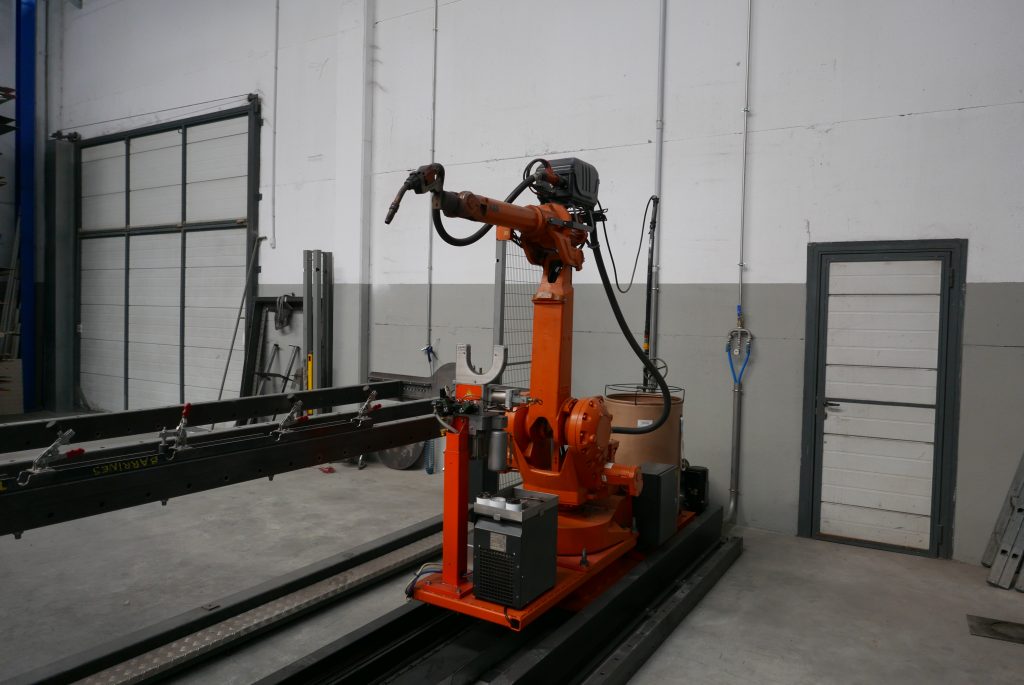 maquina de soldadura robotizada de Sandoval Martinez